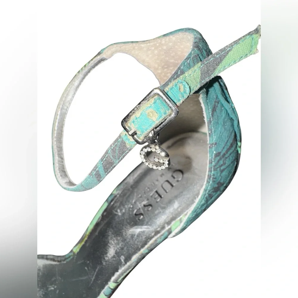 Sz 8 GUESS By Marciano Green Tropical Jungle Leaf Floral Strap Stilettos Sandals - Picture 6 of 6